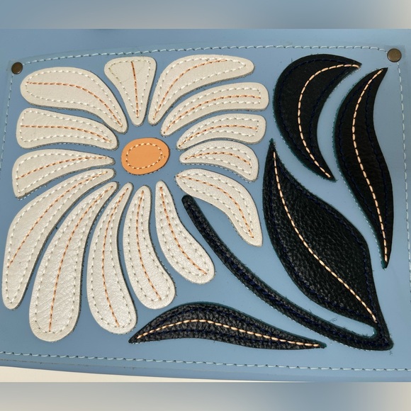 Portland Leather Limited Edition Wildflower Mini Crossbody Tote Glacial Blue - Picture 2 of 10